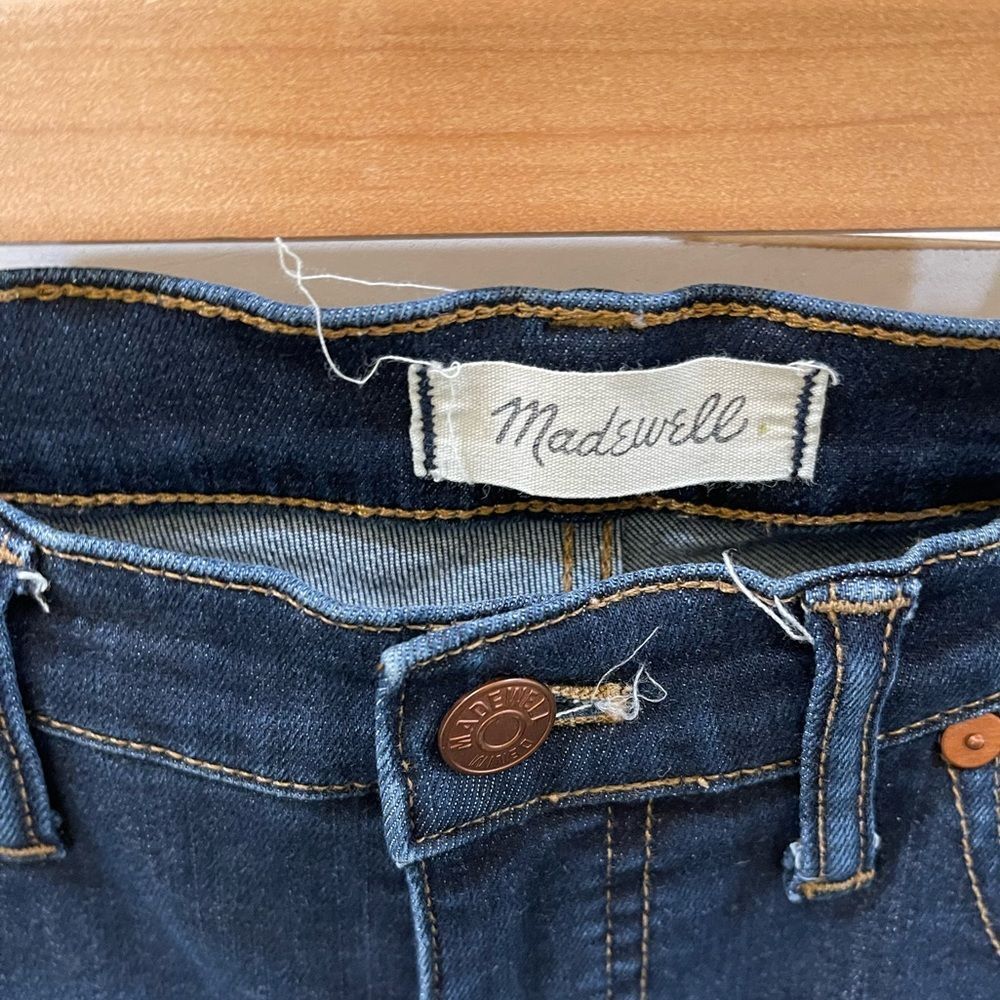 Madewell 9” midrise skinny Dark Denim Size 29 Tall - Picture 3 of 6